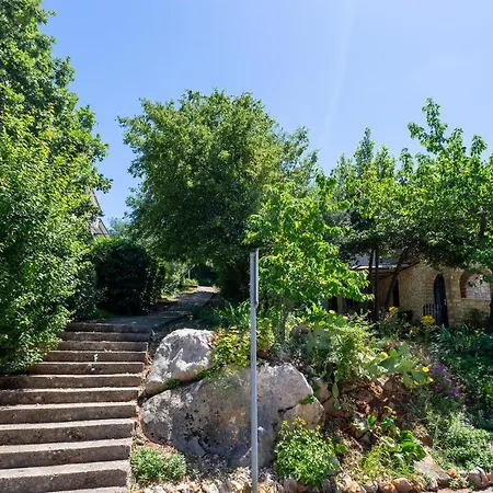 2 Bedroom Amazing In * Njivice